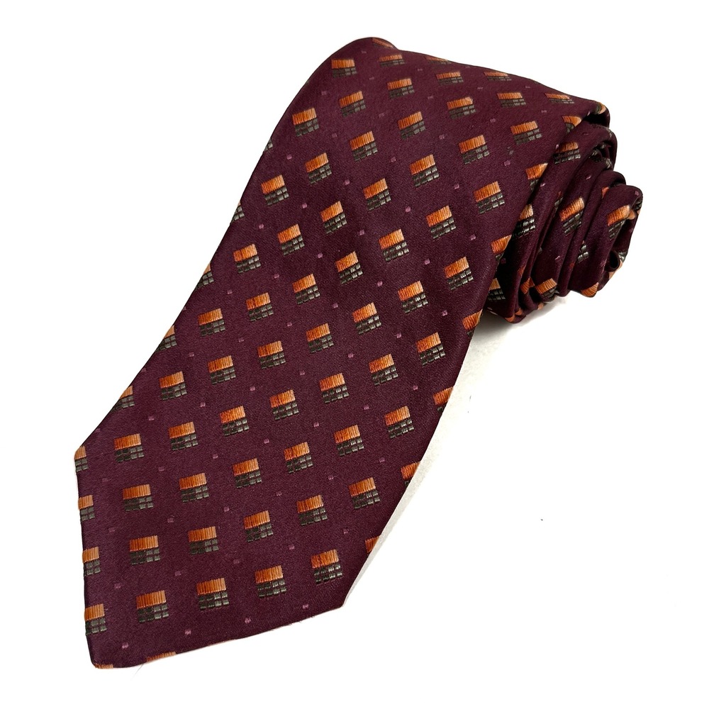Ermenegildo Zegna Burgundy Silk Geometric Pattern Men's Necktie W: 3.5" L: 59"